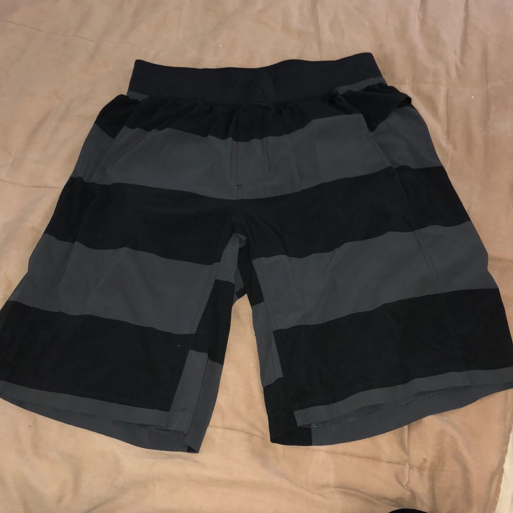 Lululemon 9” shorts